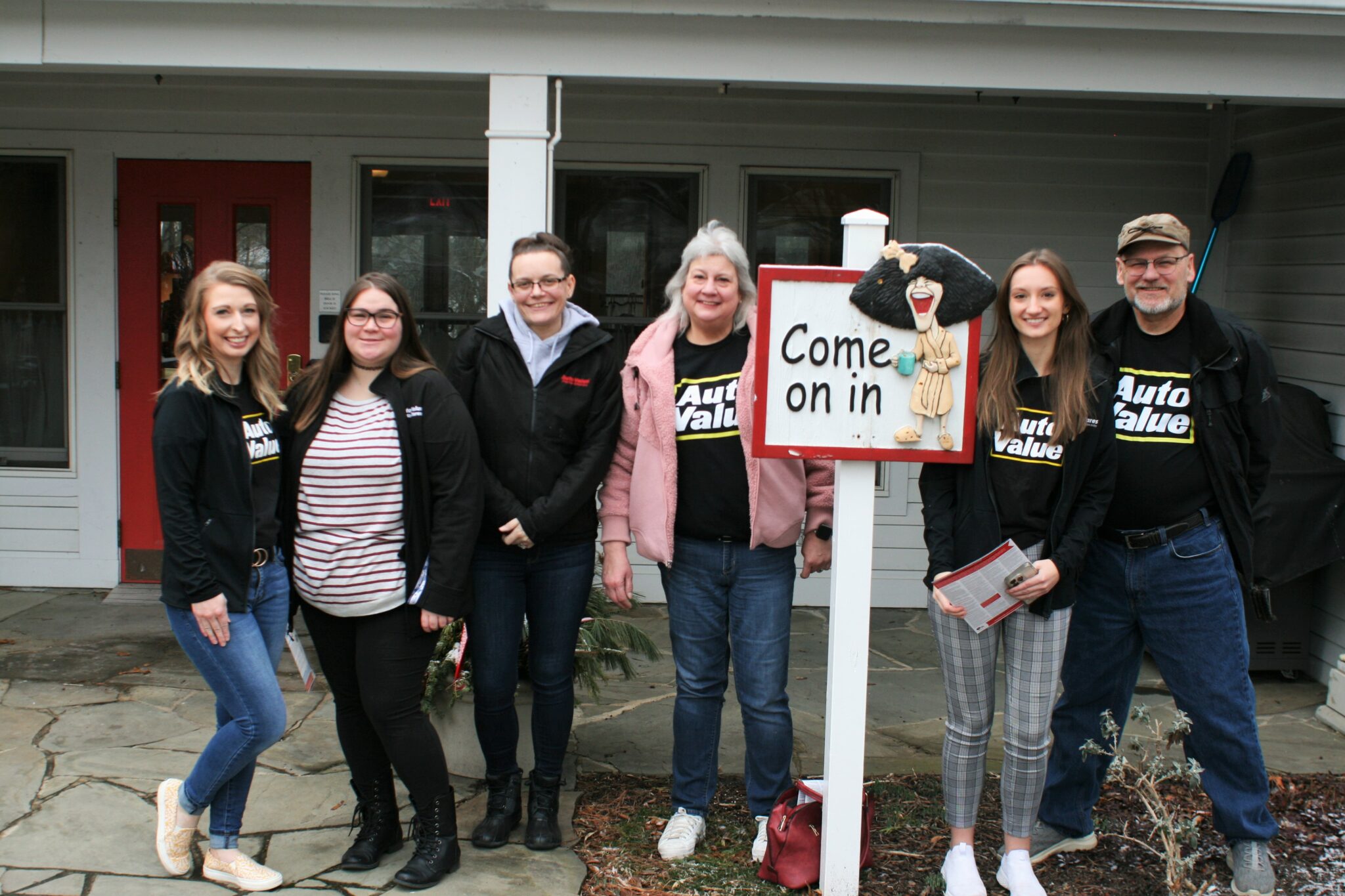 AutoWares Group of Company Prepares Meal for Gilda’s Club Grand Rapids